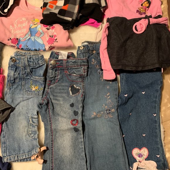 A lot 10 Piece SZ 0-24M Baby Girls Seasonal Clothing Bundle - Picture 8 of 9